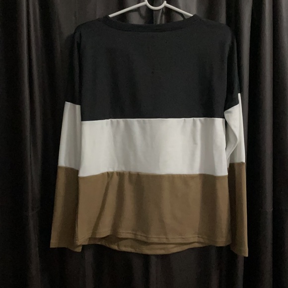 Long sleep Woman’s Top - Picture 2 of 2